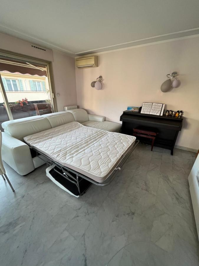 Privee Avec Terrasse Au Port De Privatunterkunft *