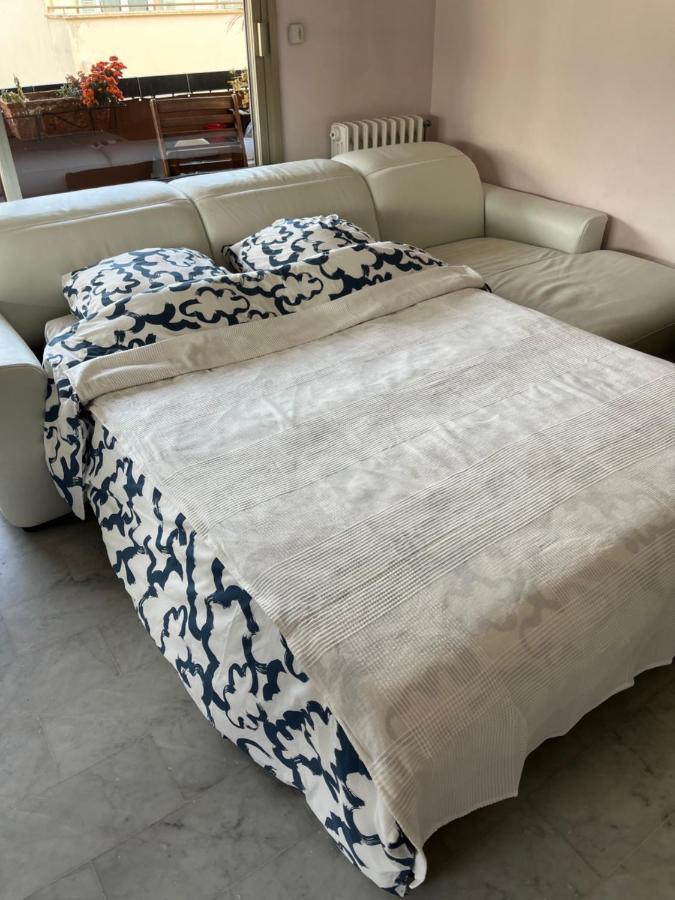 Privee Avec Terrasse Au Port De Privatunterkunft